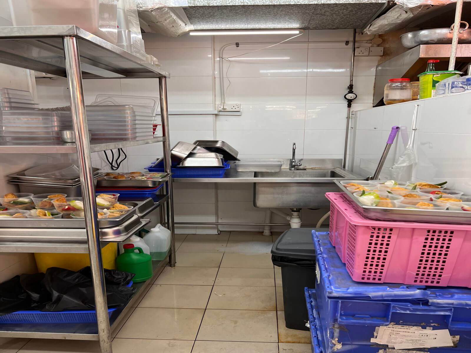 High Traffic Perfect Location Big Licence Available!