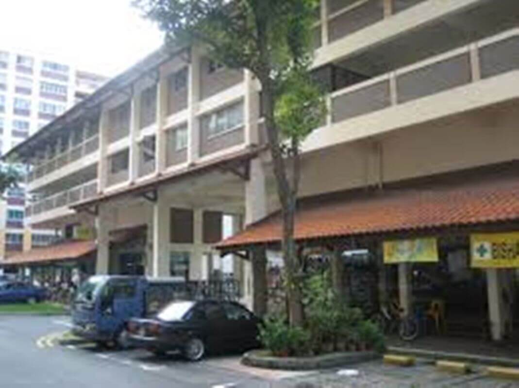 档口出租  - 板面 无顶手费 新加坡宏茂桥工业园 面对宏茂桥5号大道 立即做生意！