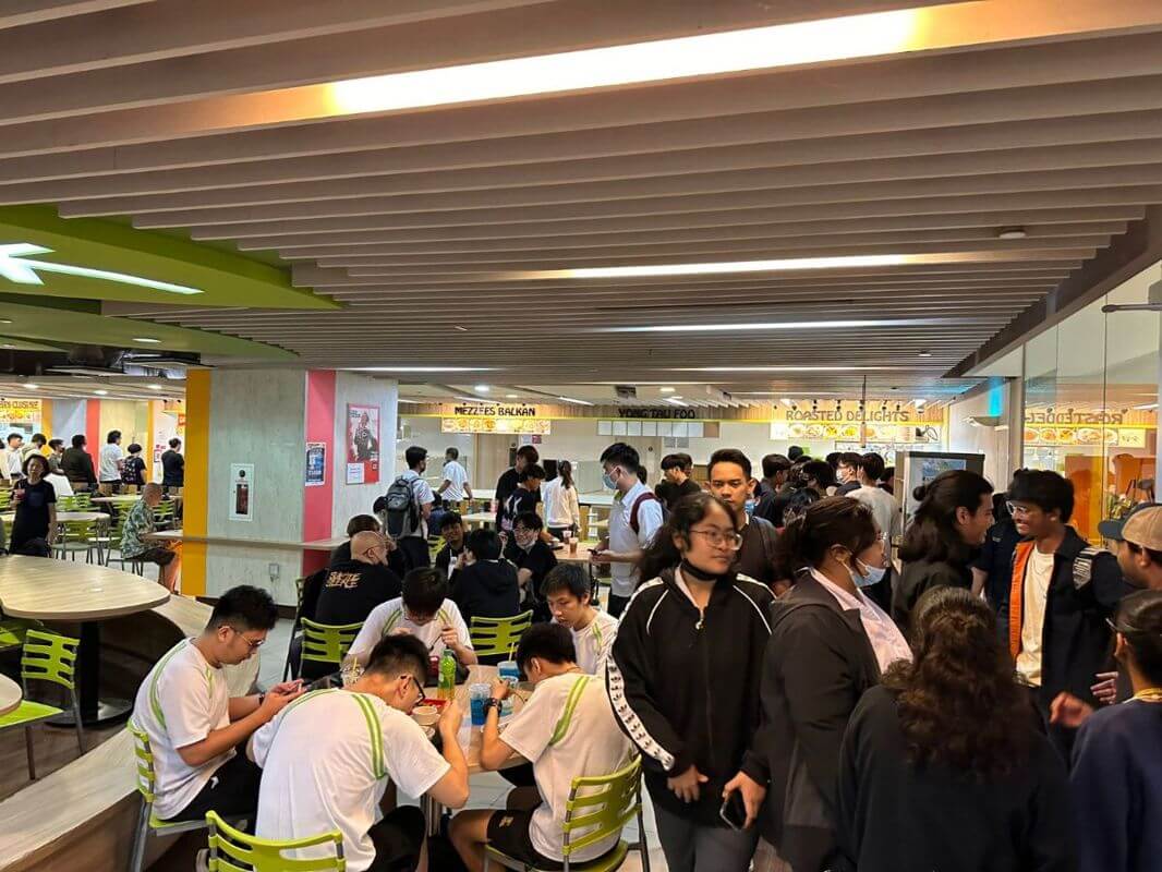 High Exposure Stall for Rent – Steady Crowd, Easy Access!