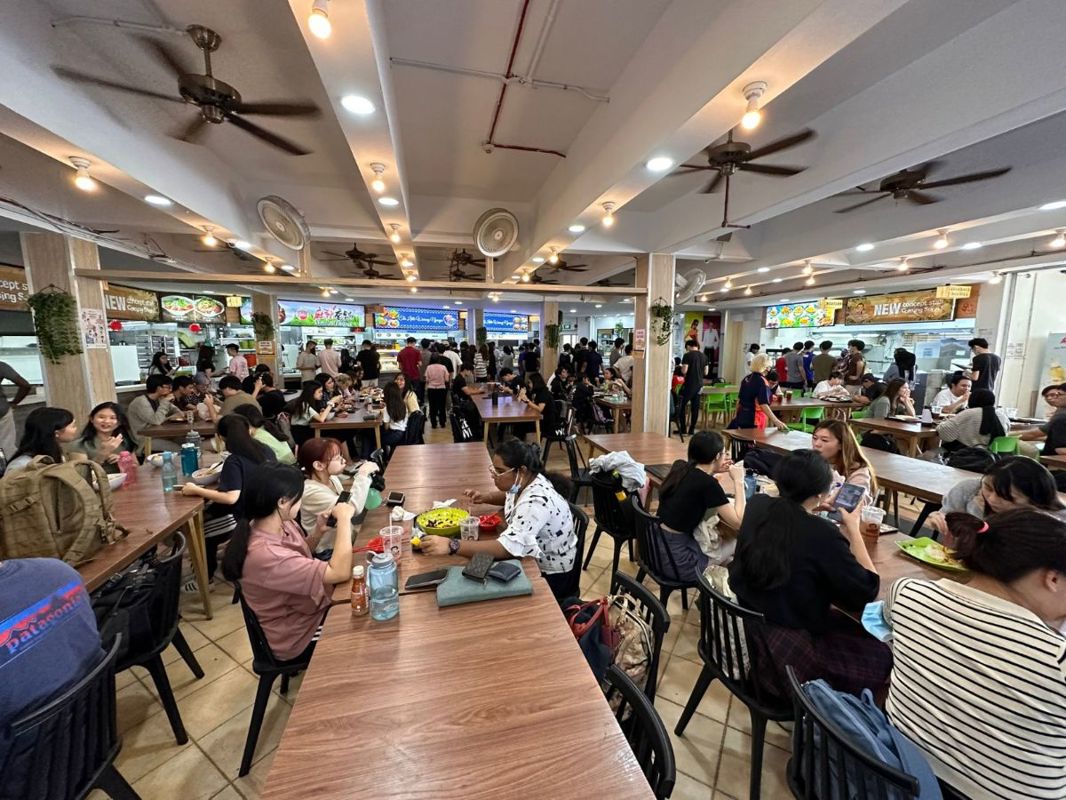 Stall for Rent – Busy Foodcourt, Great Opportunity! 