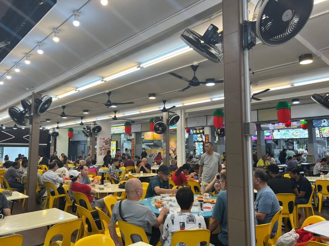 BEDOK CORNER STALL FOR RENT