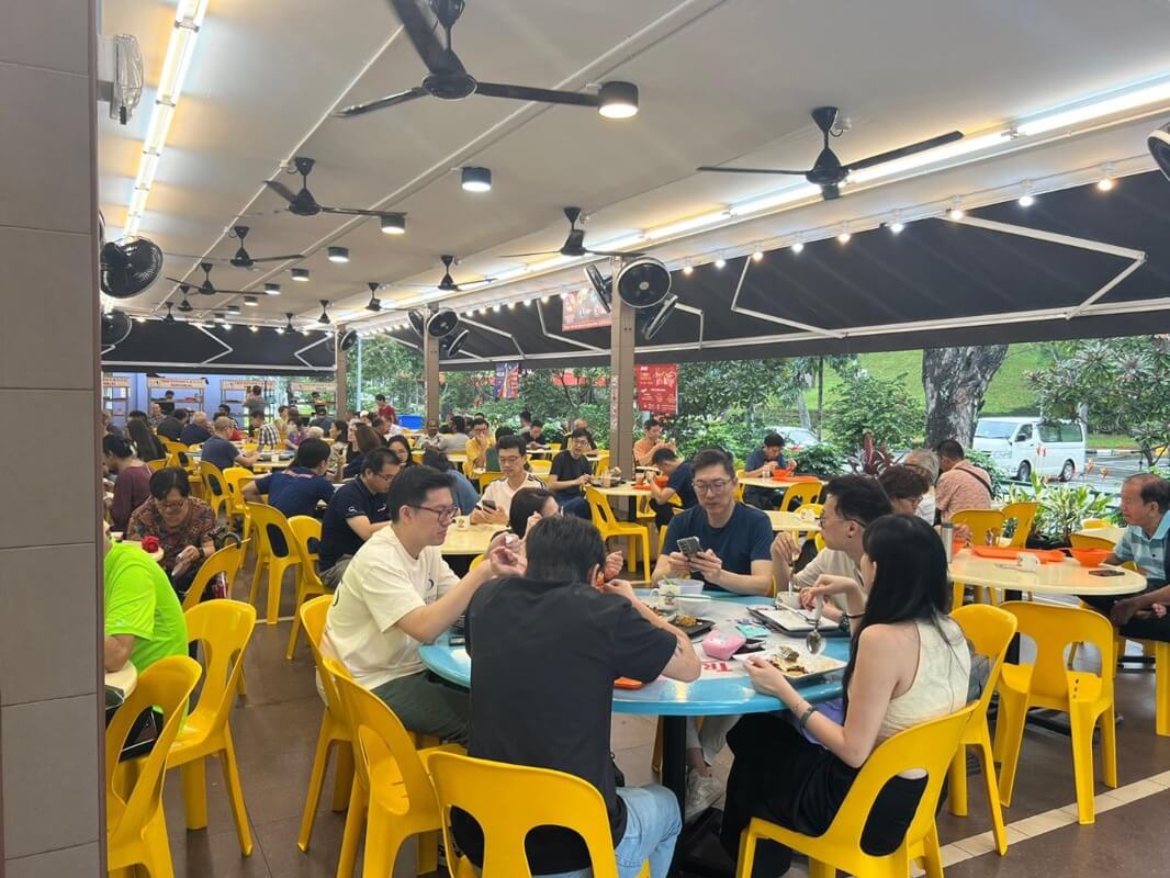 BEDOK CORNER STALL FOR RENT