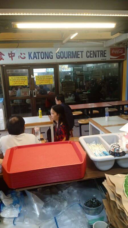 Private owned stall opened for 14yrs,for takeover the business with fees ,or to rent  or can co-operate to let you run the stall, profitable business zero risk...