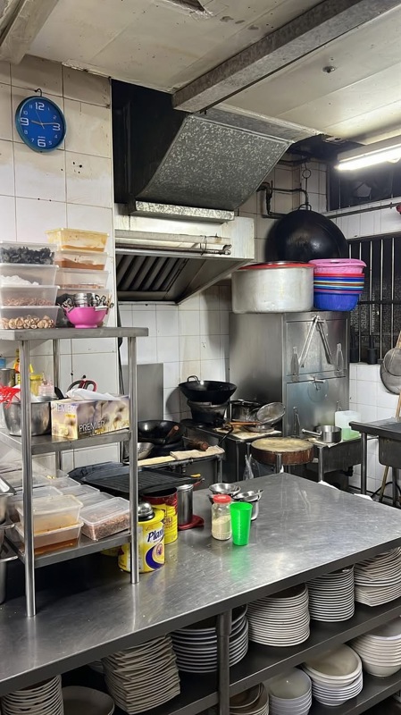 Tampines Coffeeshop - Stall for rent $5,500 (Zichar/open to others)