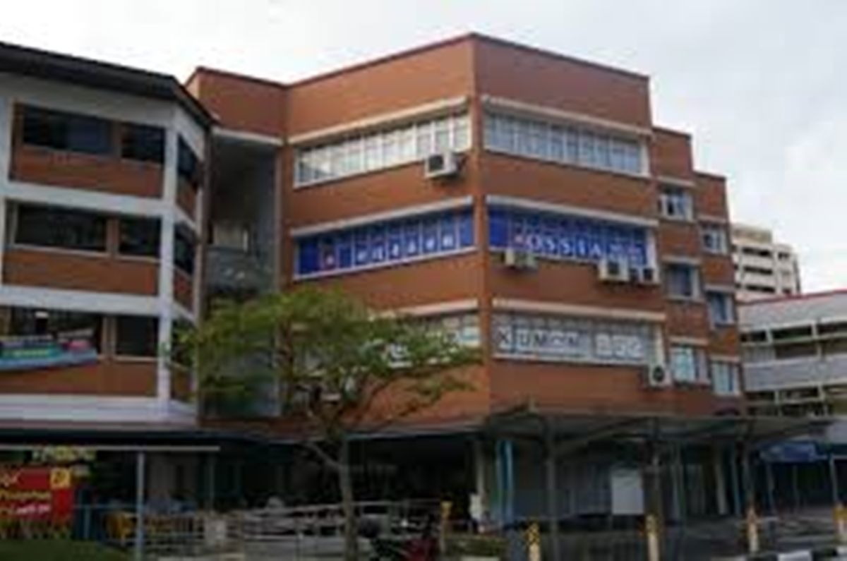 ✔️马来餐，沙拉饭，鱼汤，板面，鸡饭，鸭饭，西餐，擂茶，中国小吃，蒸鱼，糕点等等。