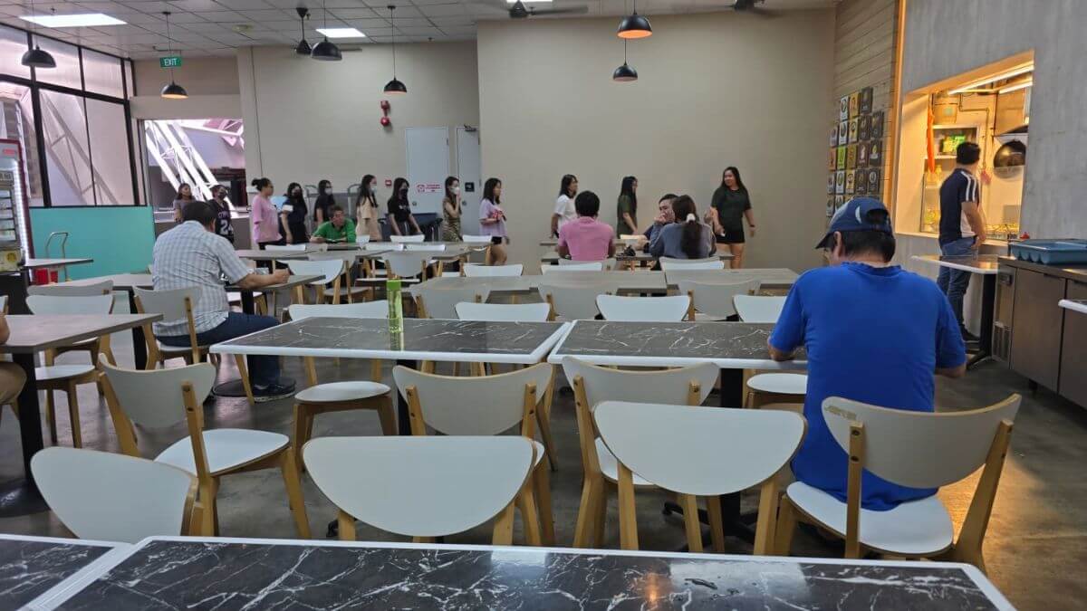 Prime Hillview Location – Economy Rice & Drinks Stalls Available