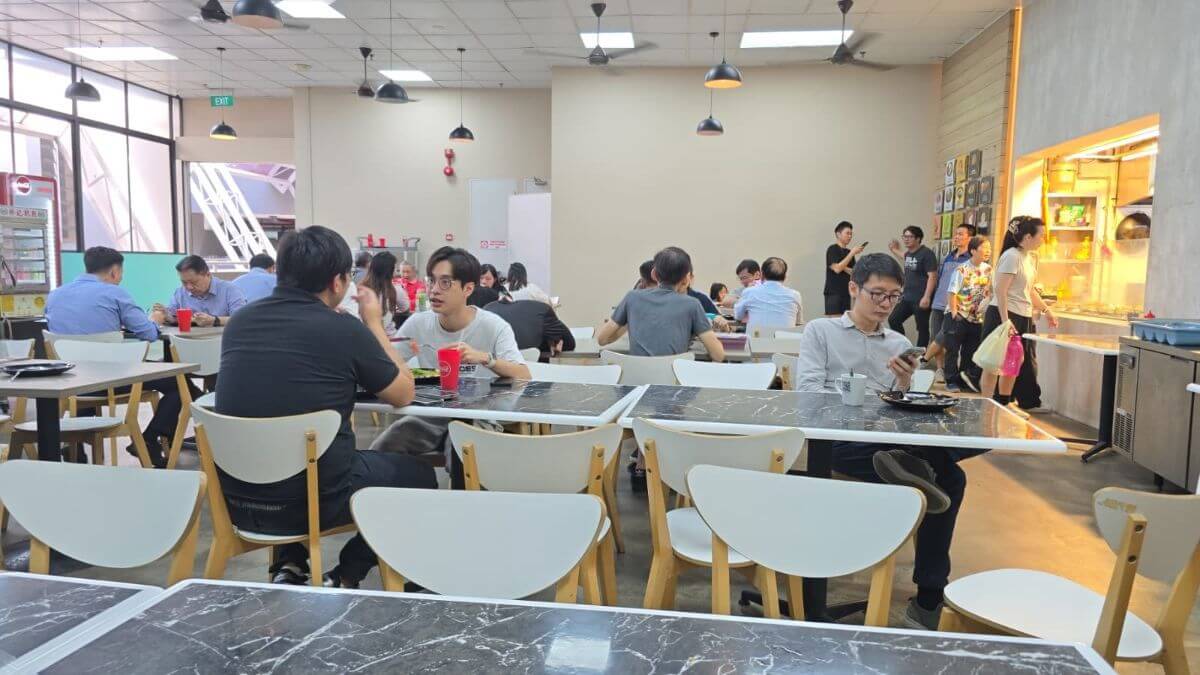 Prime Hillview Location – Economy Rice & Drinks Stalls Available